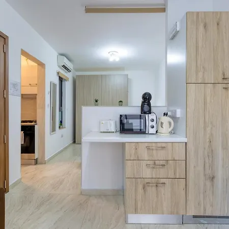 Cosy With Full Amenities In St Julians By 360 Estates *